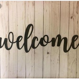 Welcome to my closet 🌼🌼